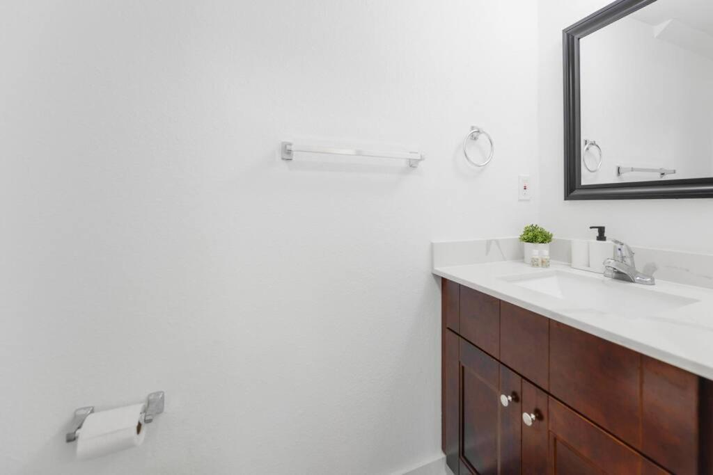 Сasa de vacaciones Brand New Duplex 3 Bedroom 2,5 Bathrooms With Parking